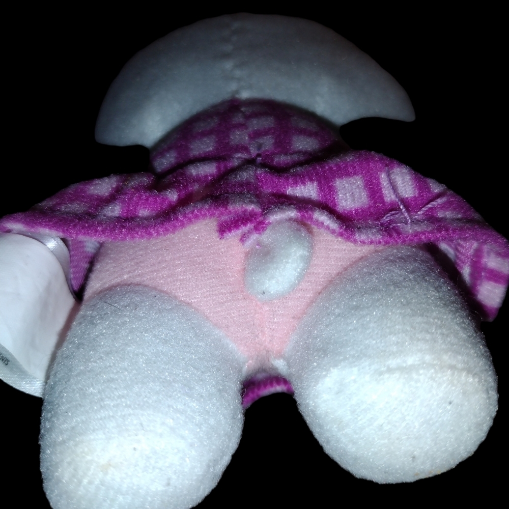 Stuffed Hello Kitty - Picture 5 of 10